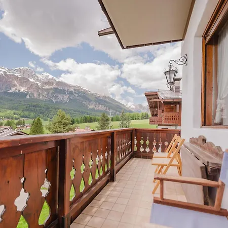 Casa Verocai - Mountain View Terrace & Parking * 코르티나 담페조