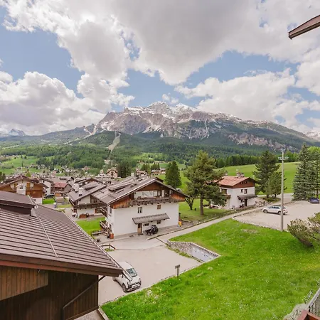 Daire Casa Verocai - Mountain View Terrace & Parking *