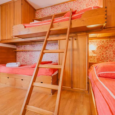 Casa Verocai - Mountain View Terrace & Parking 아파트 *
